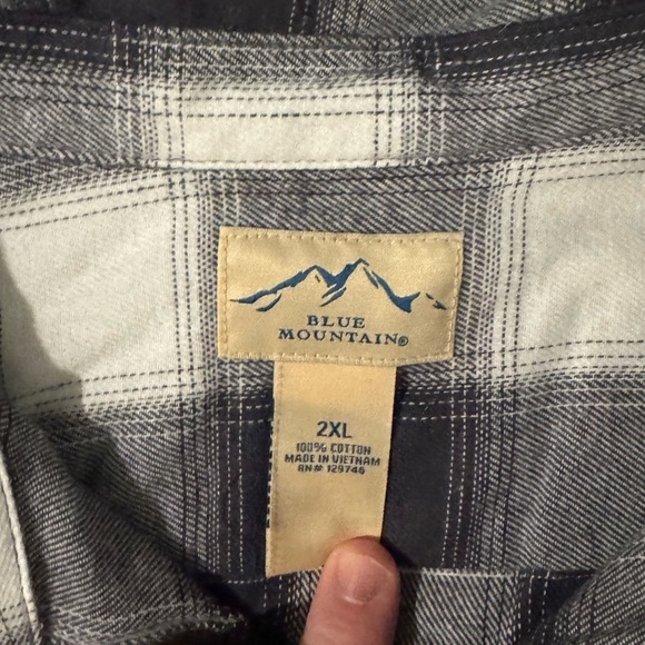 COPY - Blue Mountain Flannel Shirt - Picture 2 of 3